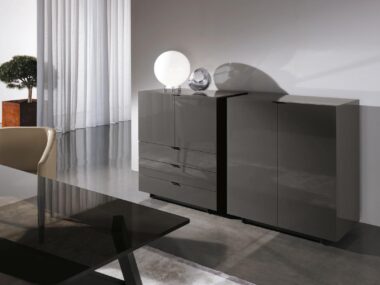 Harvey Line высокий комод, Minotti