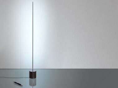 Light Stick T настольная лампа, Catellani & Smith