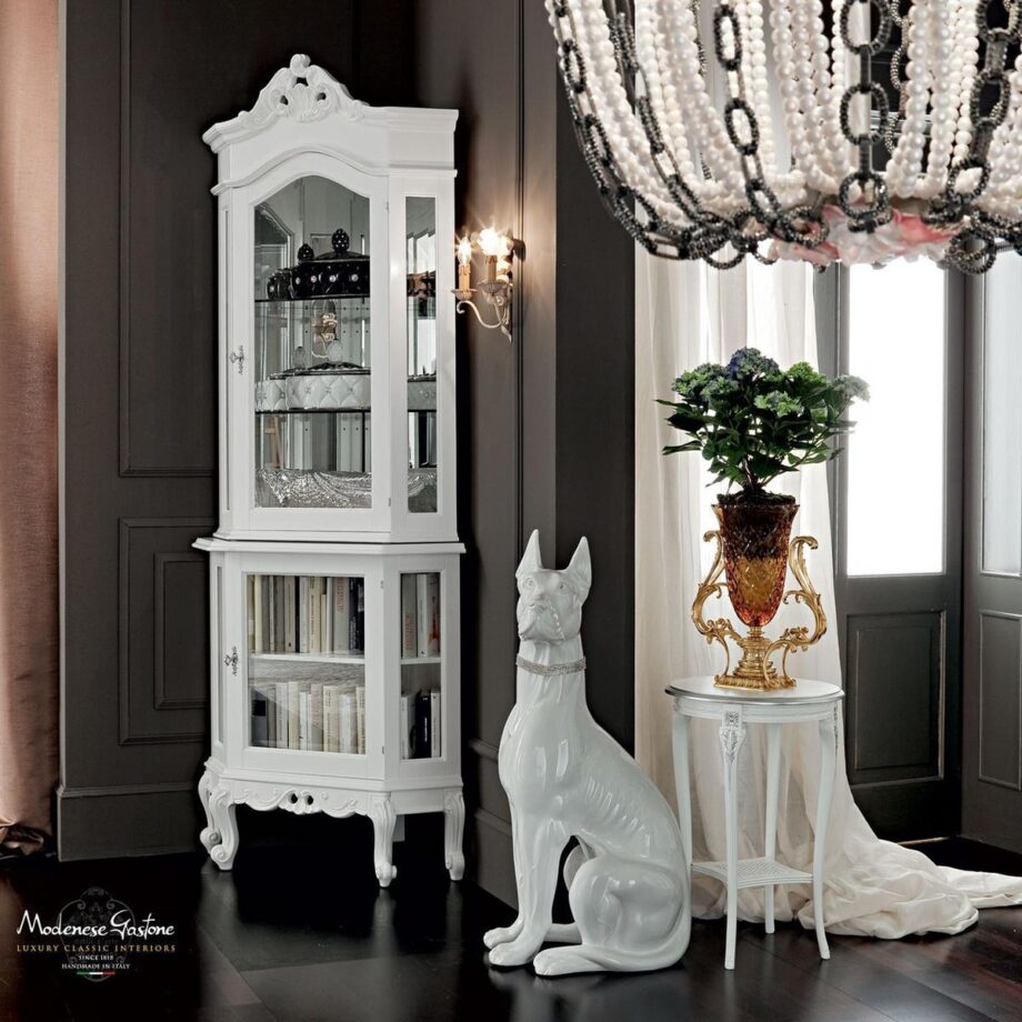 12113 витрина Modenese Gastone