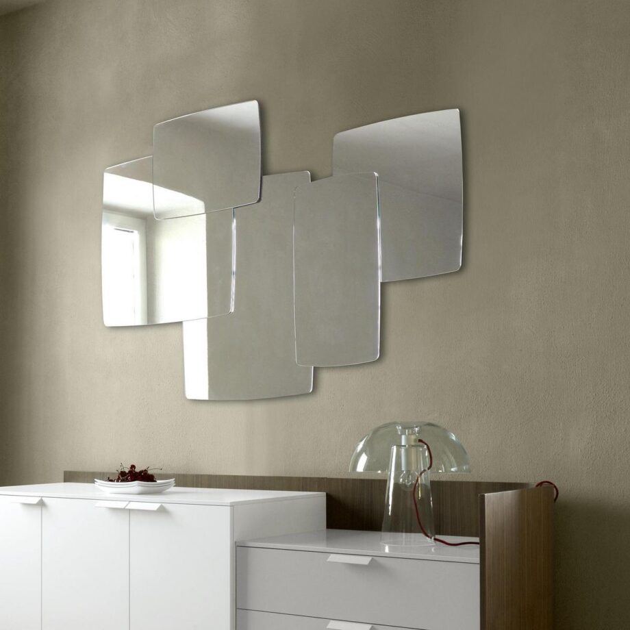 Biscuit зеркало Ligne Roset