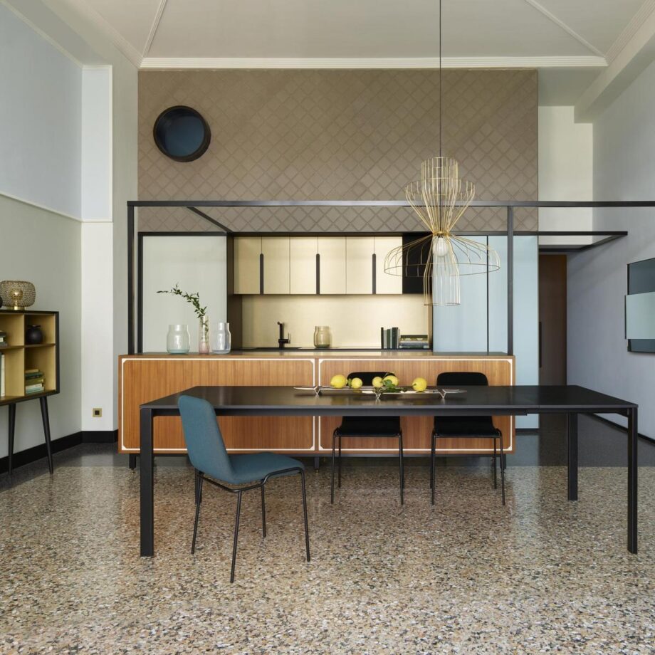 Tadao стул Ligne Roset