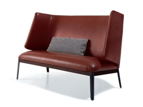 Hug Love Seat