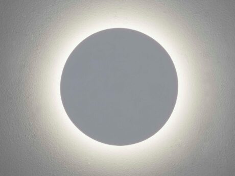 Eclipse Round