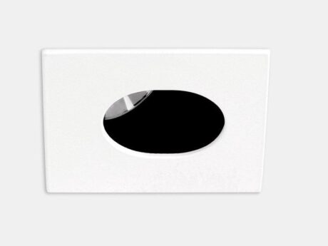 Play Pinhole Ag48