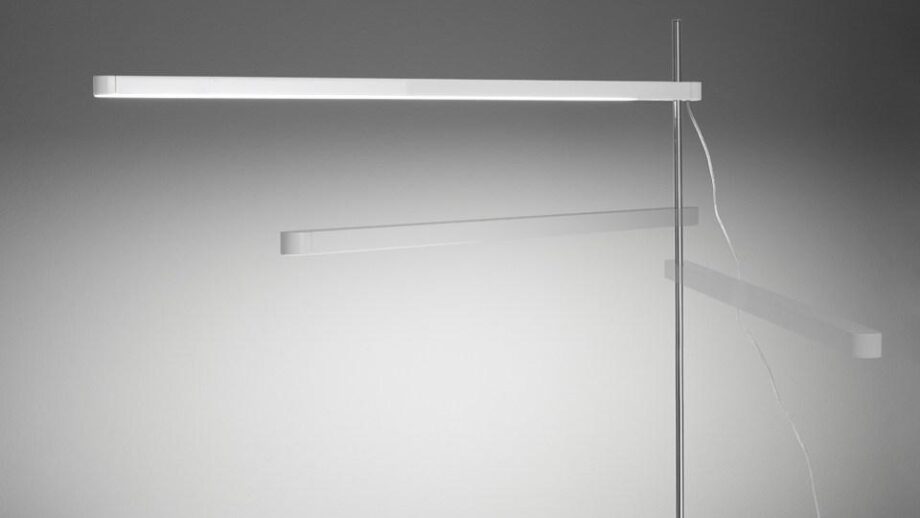 Talak Professional настольная лампа Artemide