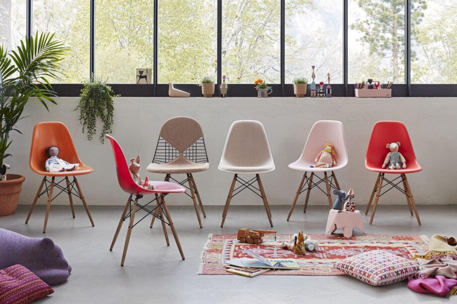 Dsw Fiberglass стул Vitra