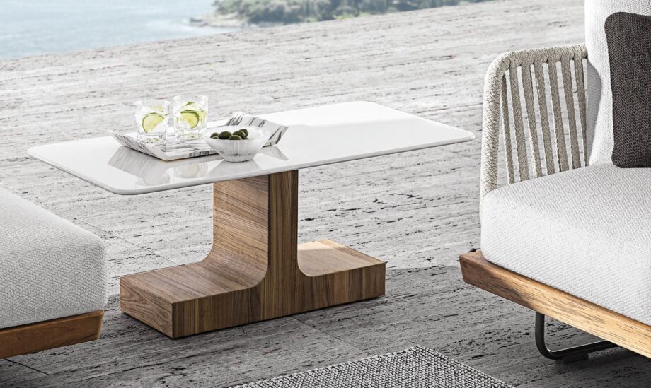 Block Outdoor уличный столик Minotti