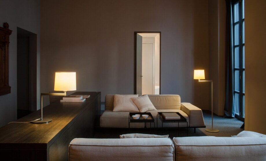 Swing 0503 торшер Vibia
