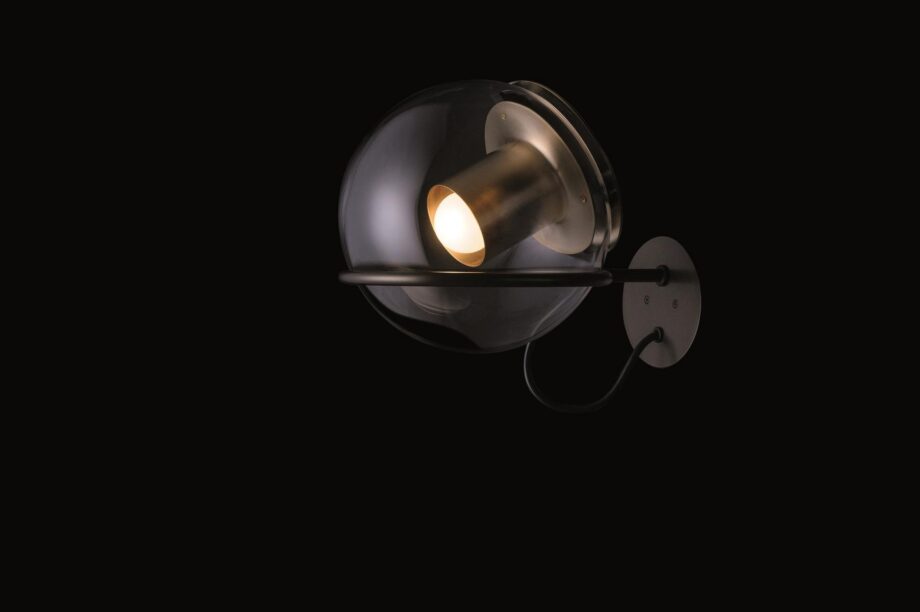 The Globe 727 настенный светильник Oluce