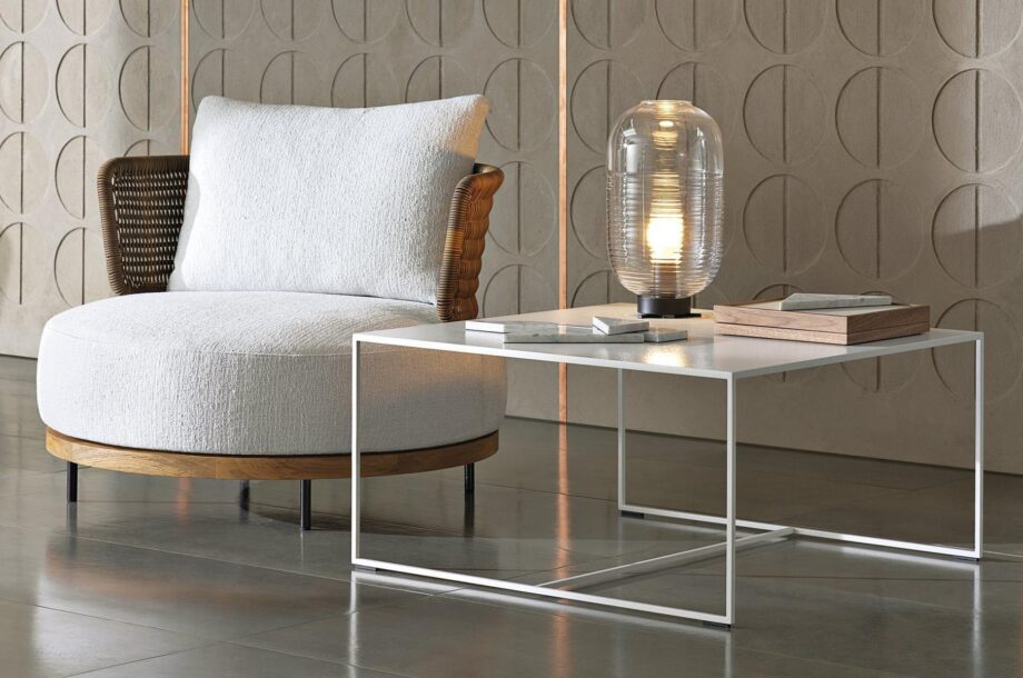 Duchamp Outdoor уличный столик Minotti