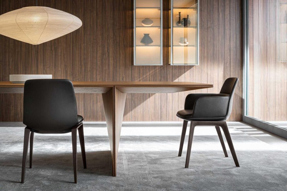 Ava стол Molteni