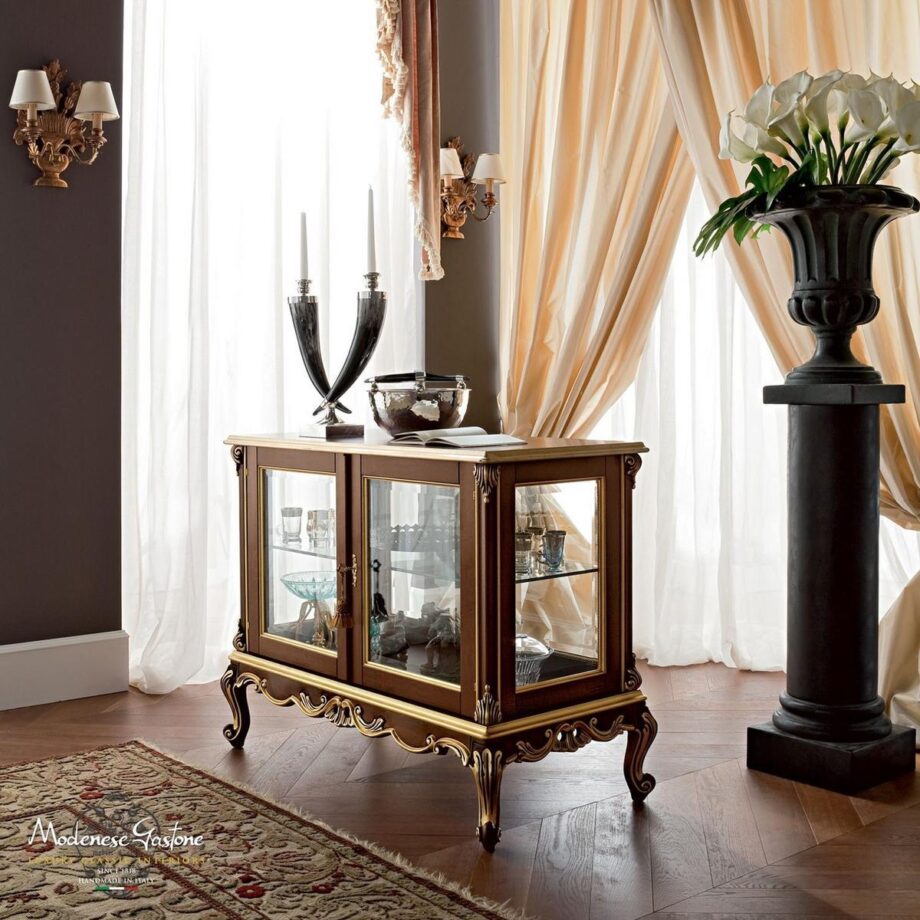12128 витрина Modenese Gastone