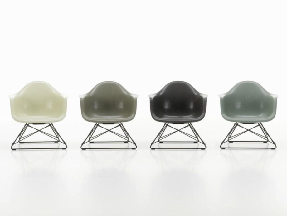 Lar Fiberglass небольшое кресло Vitra