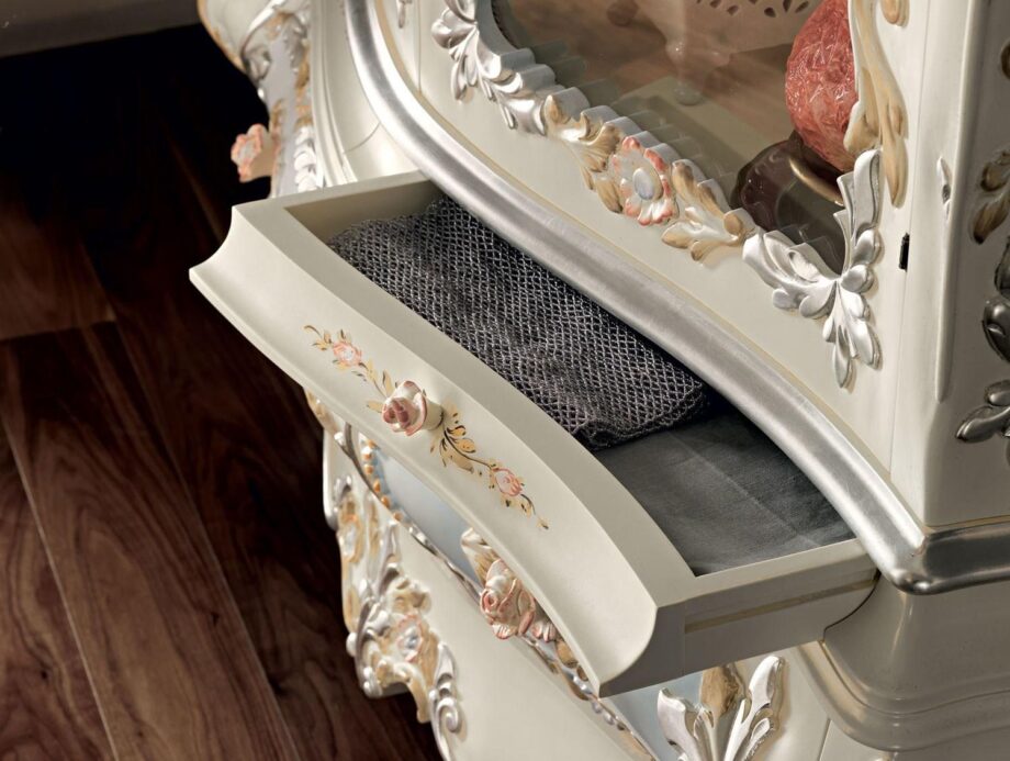 11102 витрина Modenese Gastone