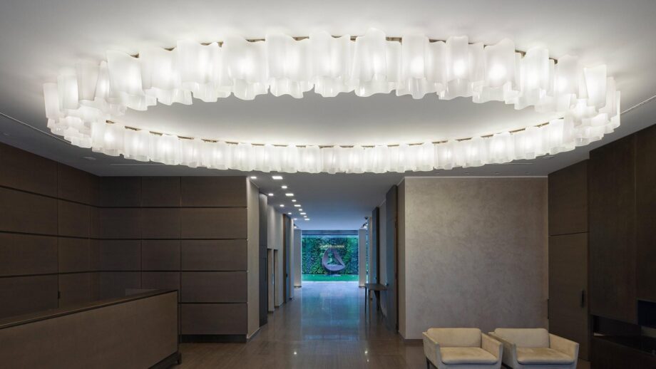 Logico потолочный светильник Artemide