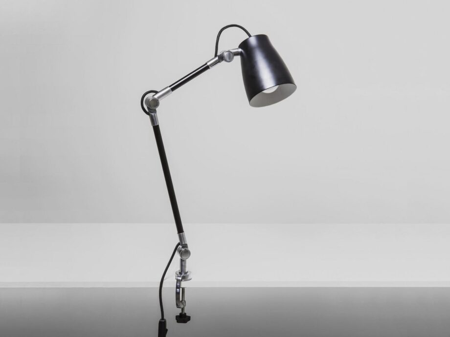Atelier Clamp настольная лампа Astro Lighting