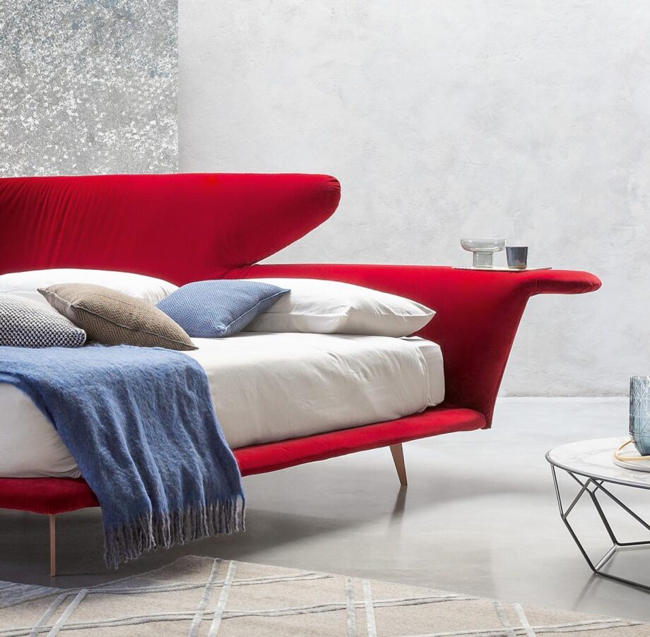 Lovy Bed кровать Bonaldo