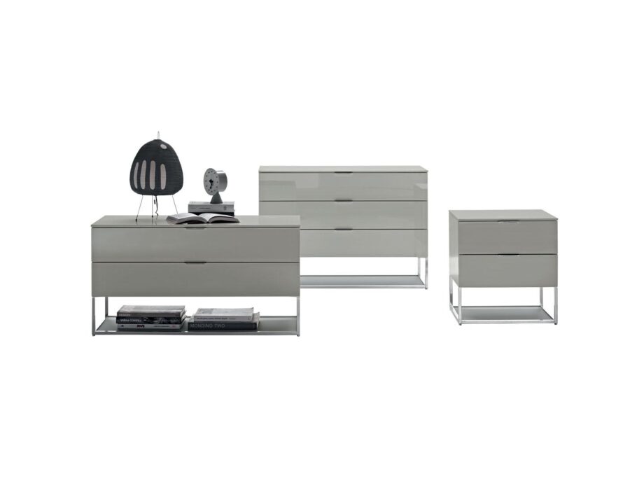 909 комод для спальни Molteni