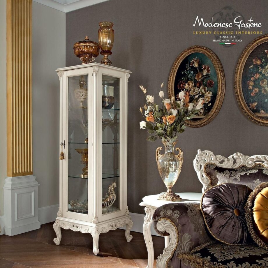 12129 витрина Modenese Gastone