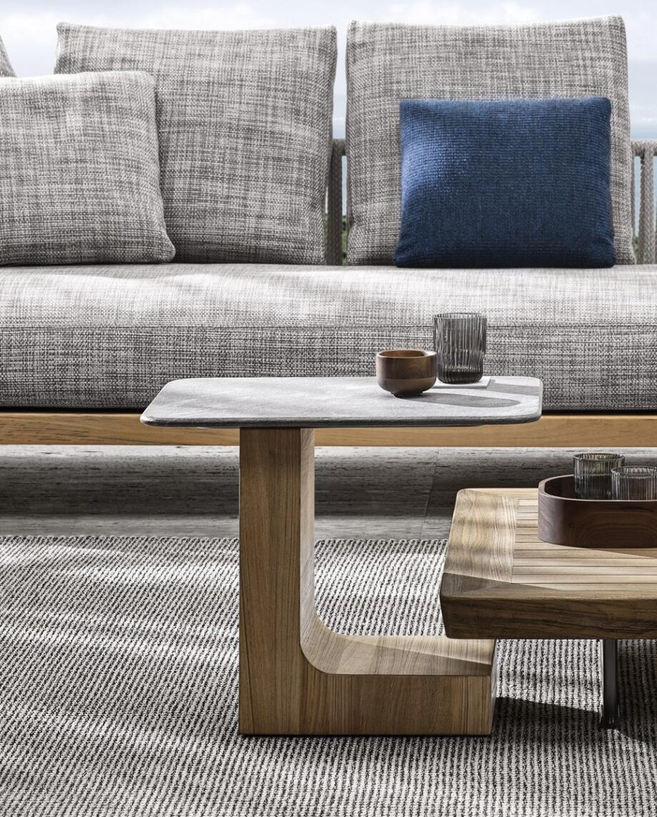 Block Outdoor уличный столик Minotti
