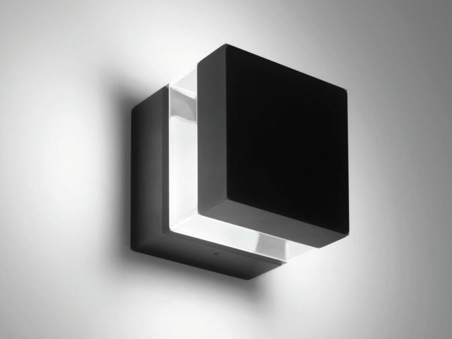 Tetragono уличный настенный светильник Artemide