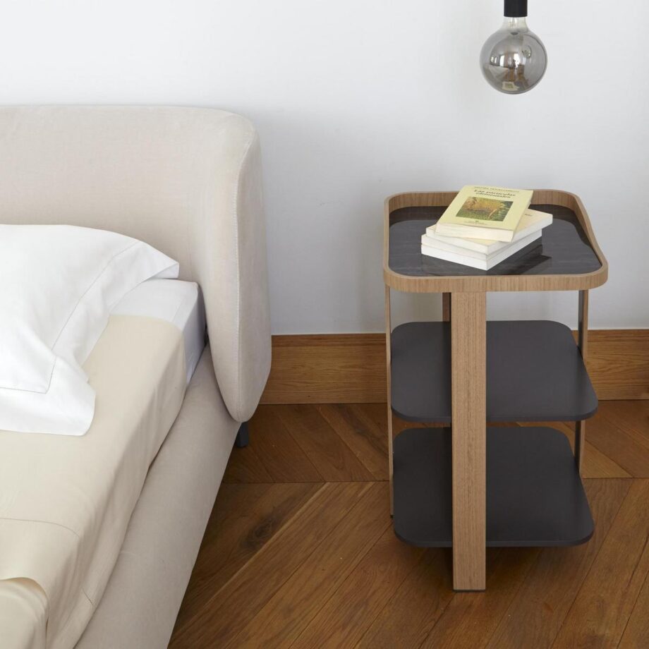 Postmoderne журнальный стол Ligne Roset