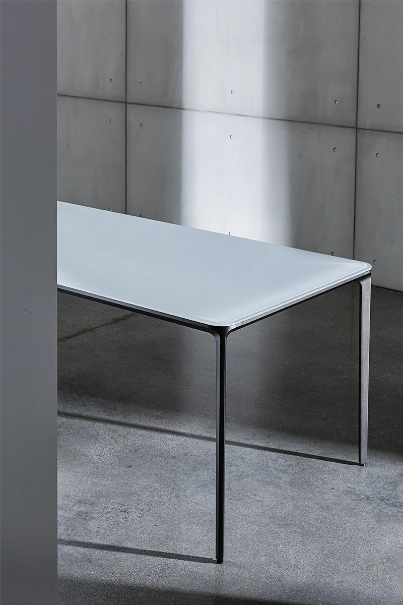 Slim Rectangular стол Sovet