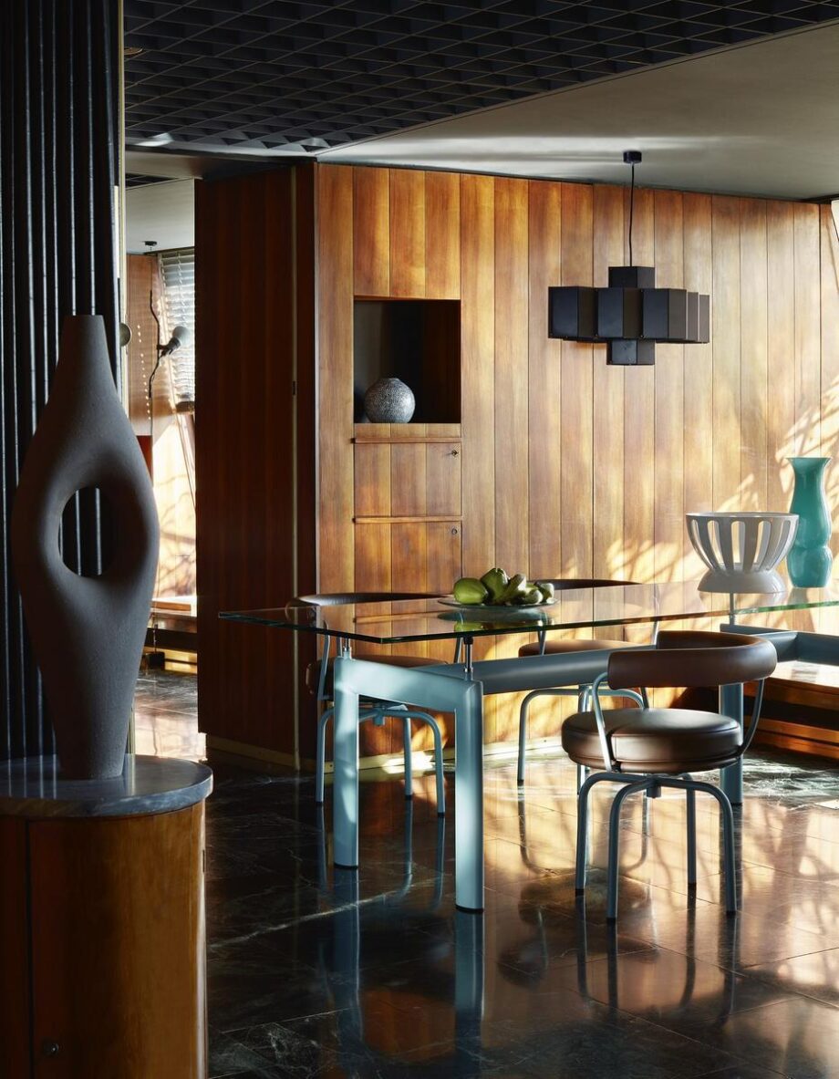 Lc6 стол Cassina