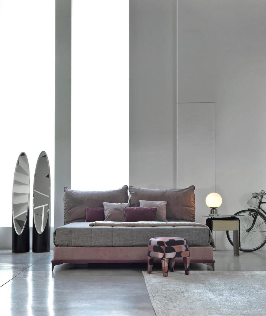 Clapton кровать Gianfranco Ferre Home