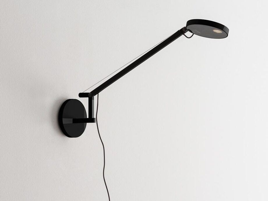 Demetra Micro настенный светильник Artemide