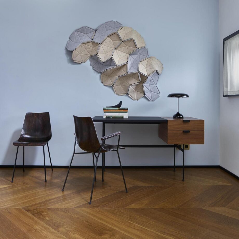 Sitar настольная лампа Ligne Roset