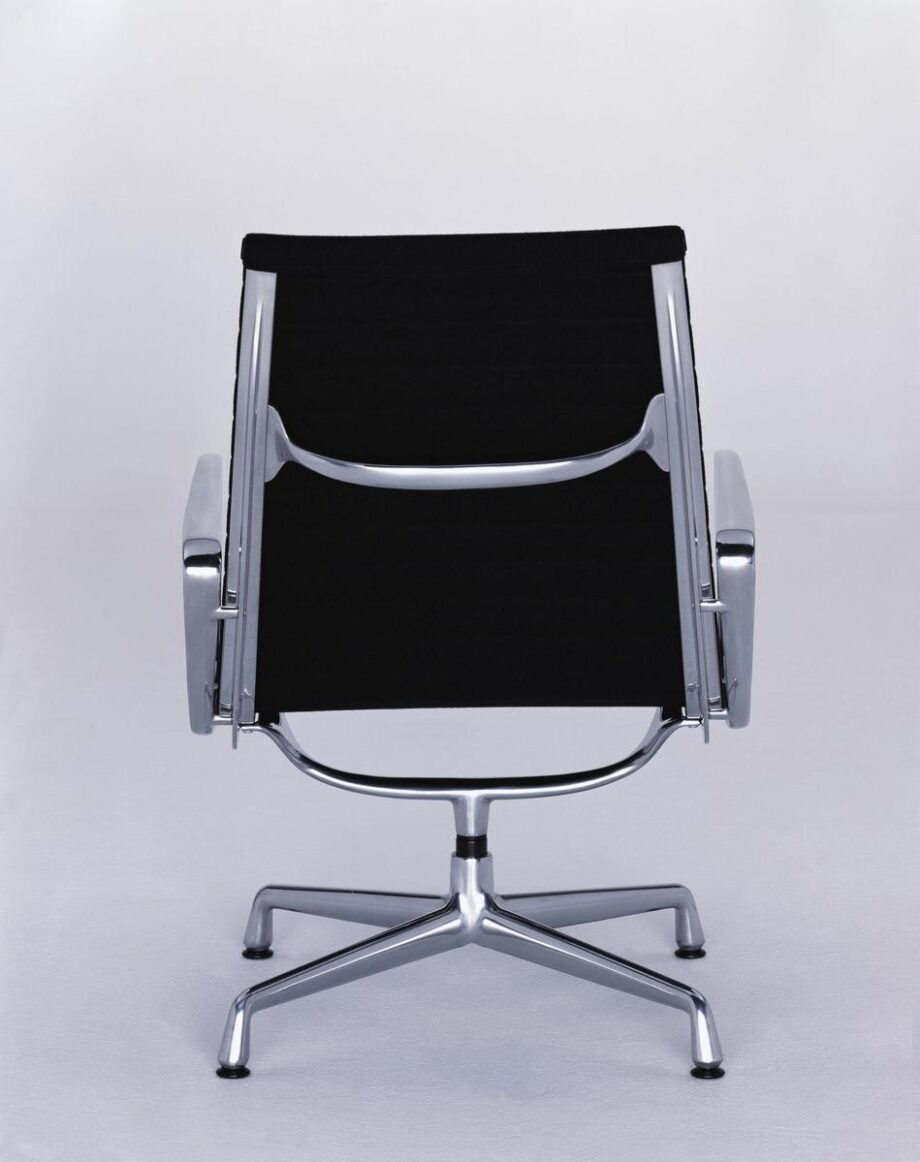 Ea 115 стул Vitra