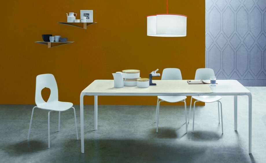 Light стол Tonin Casa