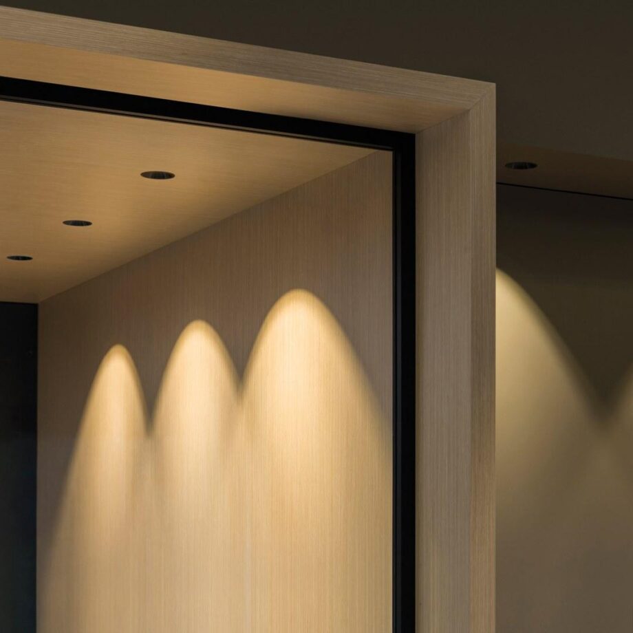 Shot Light M Asymmetric спот Arkoslight