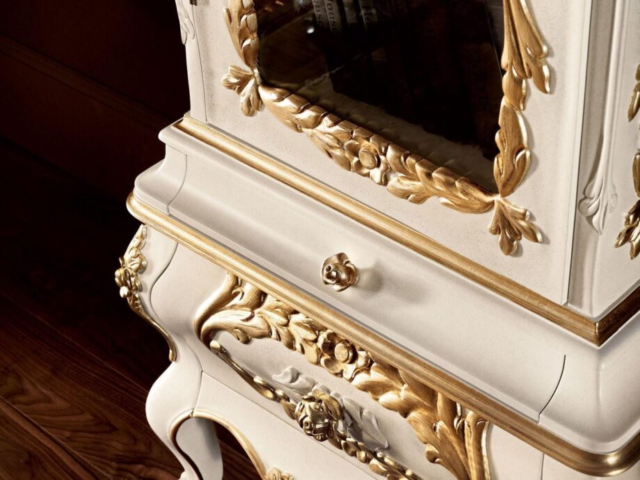 11103 витрина Modenese Gastone