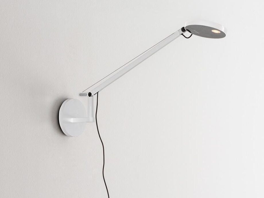 Demetra Micro настенный светильник Artemide