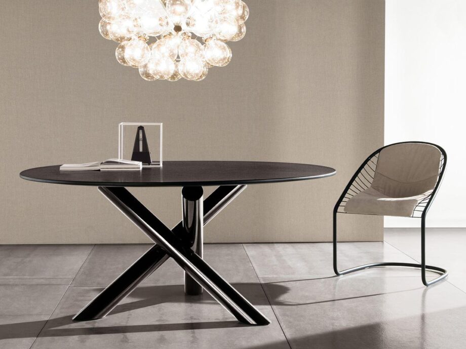 Van Dyck стол Minotti