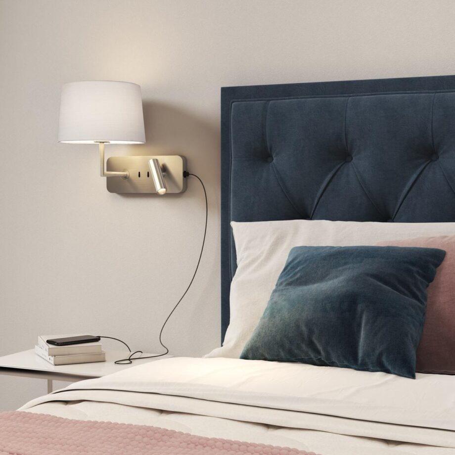Side By Side Grande Usb настенный светильник Astro Lighting
