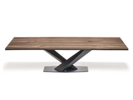 Stratos Wood