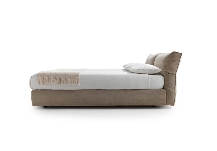 Newbridge Soft кровать Flexform