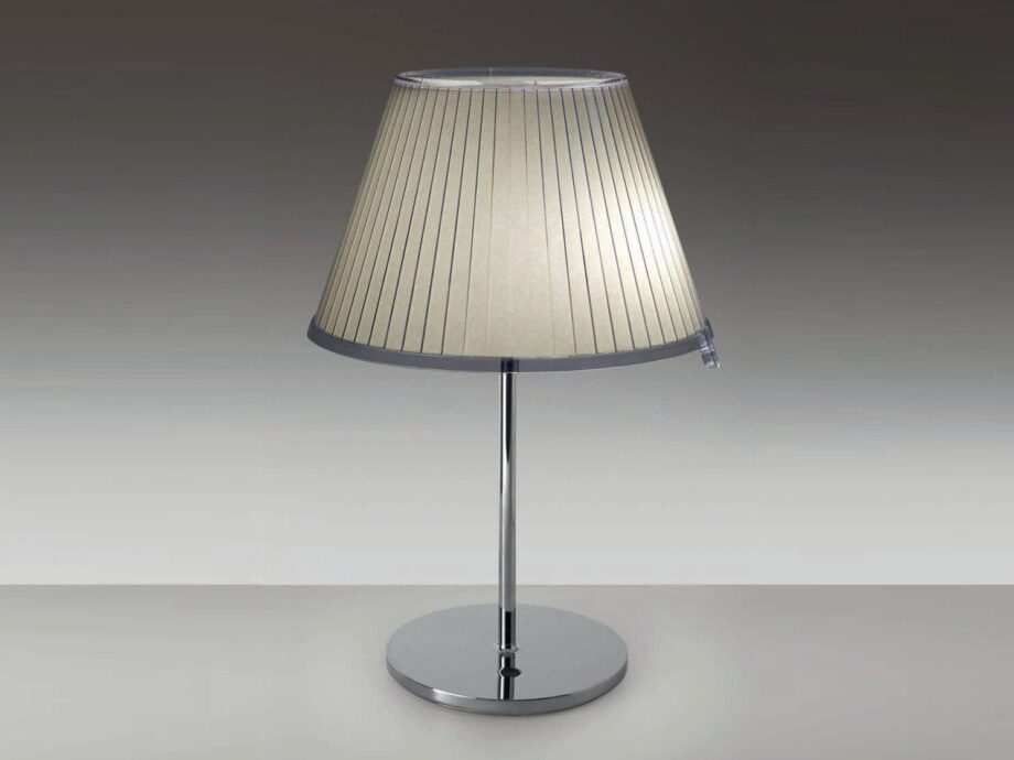 Choose настольная лампа Artemide