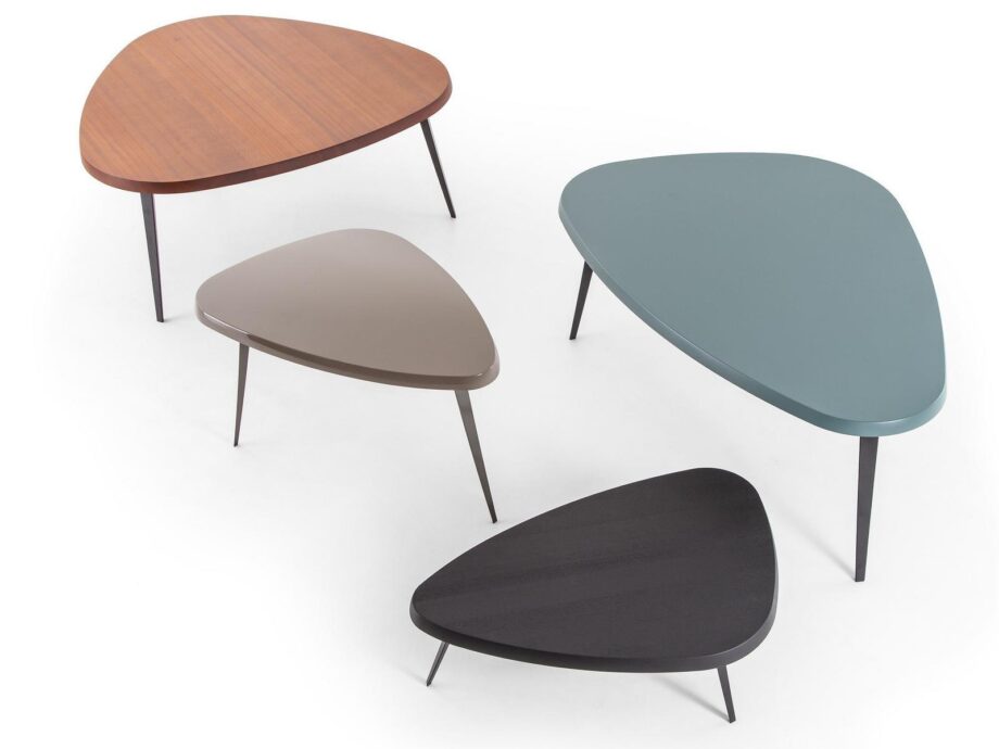 527 Mexique журнальный стол Cassina