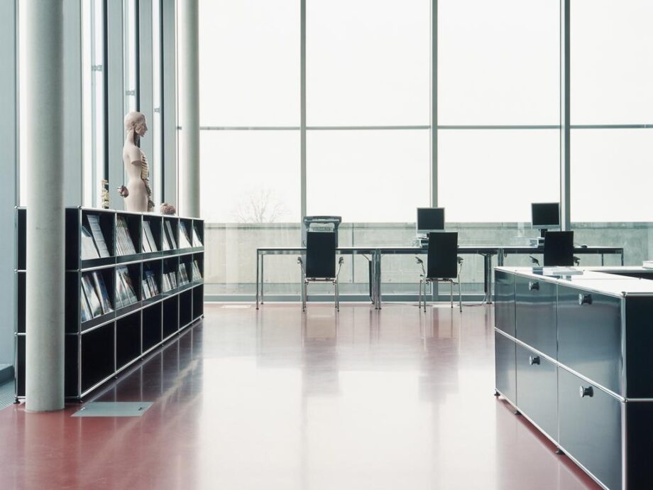Haller Table For Shared Workstations офисный стол Usm