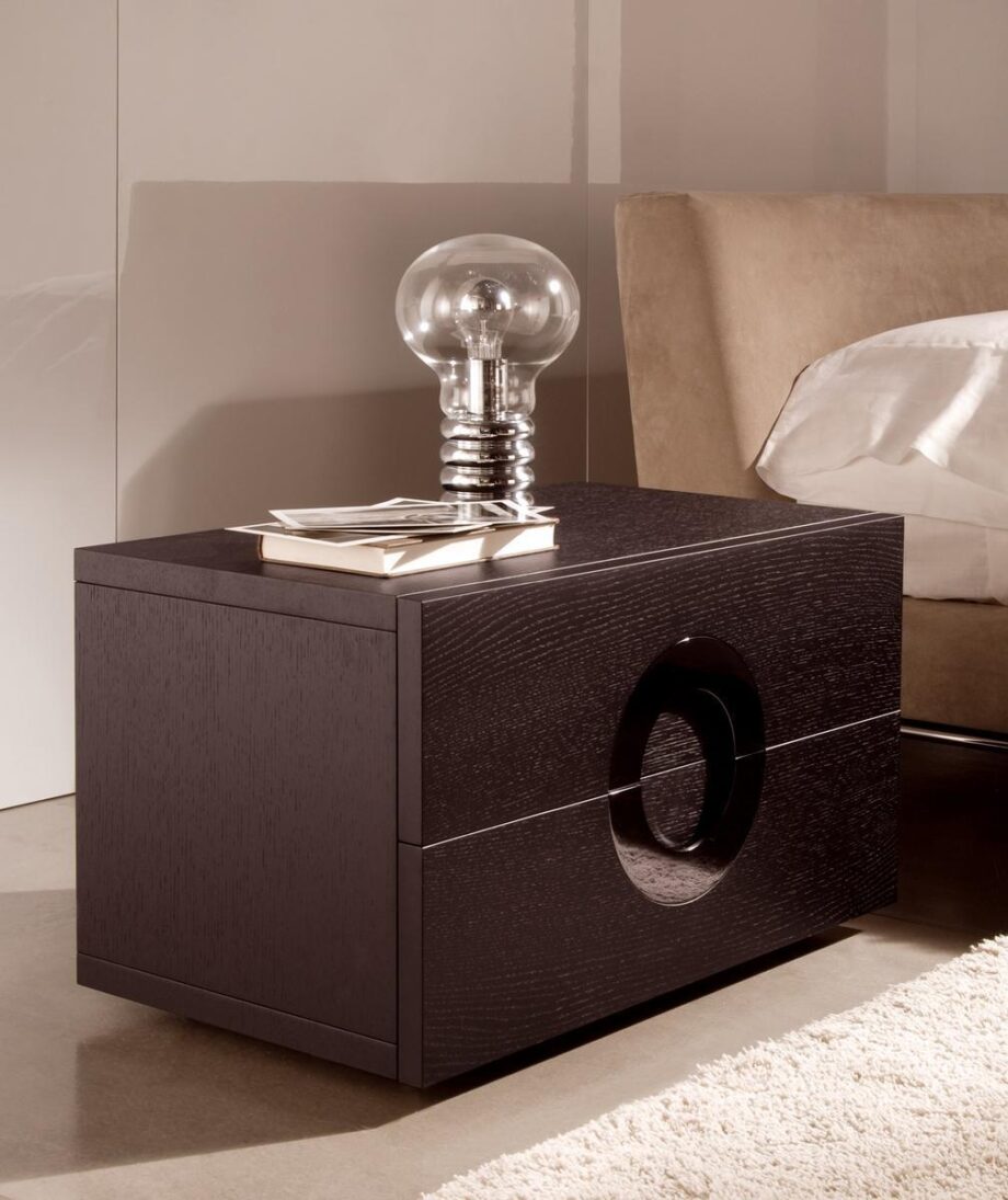Archipenko прикроватная тумбочка Minotti