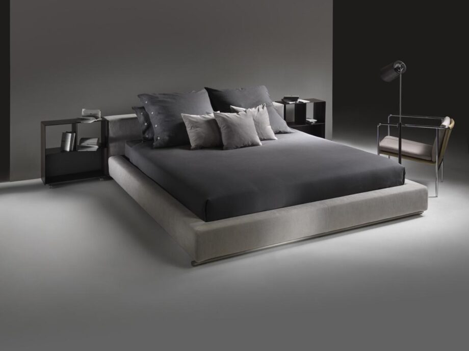 Groundpiece кровать Flexform