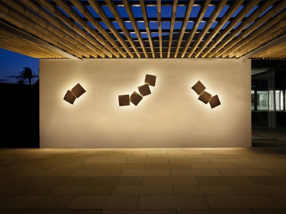 Origami уличный настенный светильник Vibia