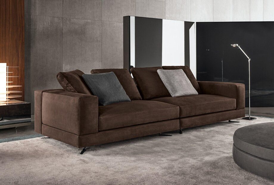 White диван Minotti