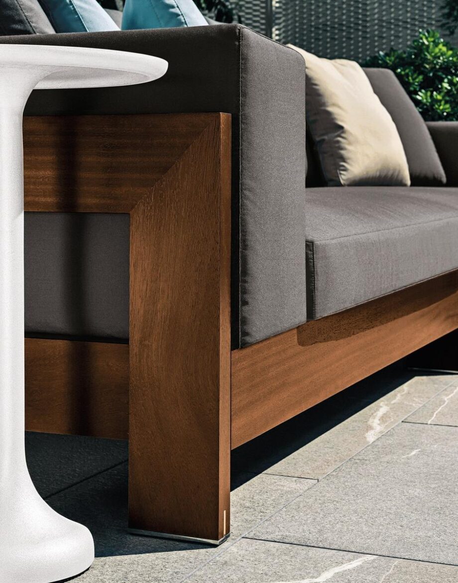 Alison Iroko Outdoor уличный диван Minotti