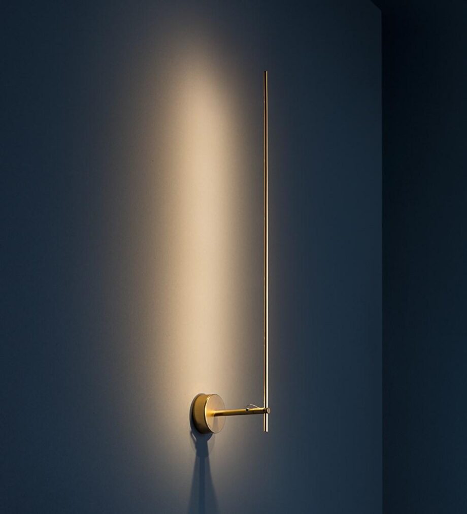 Light Stick V настенный светильник Catellani Smith