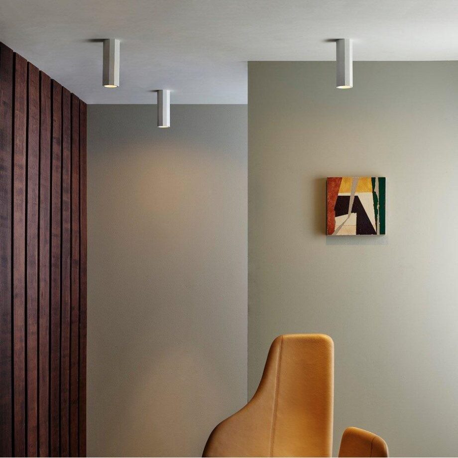 Shadow Surface 220 спот Astro Lighting